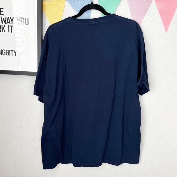 Modelo Casa Modelo Holiday Christmas Tee | L - Picture 2 of 2